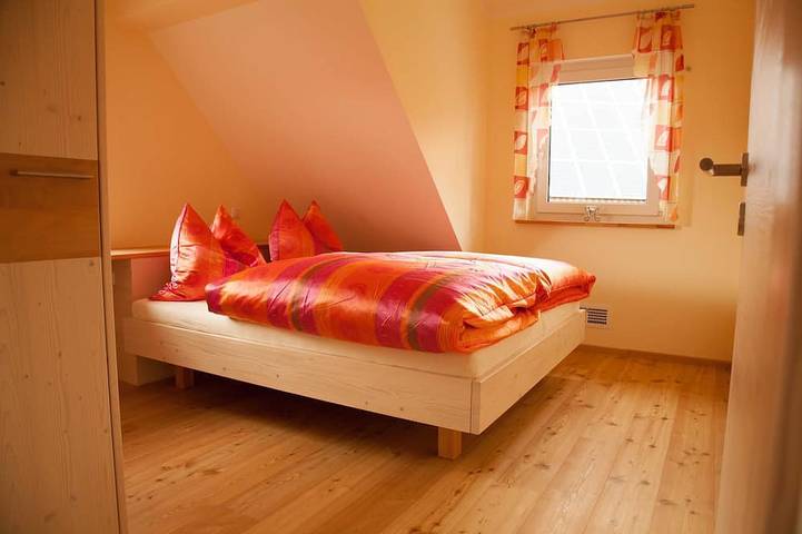 Ferienwohnung für 6 Personen, mit Balkon und Garten sowie Pool in Scheßlitz - 2
