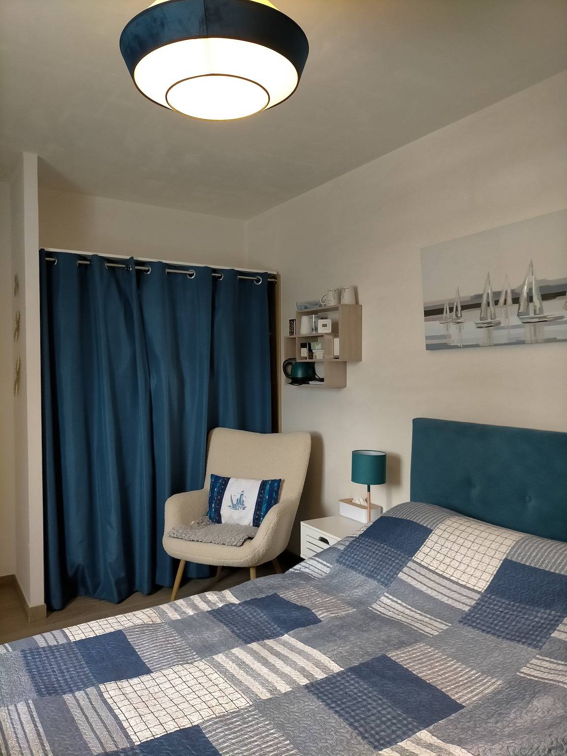 Chambre d'hôtes - Chambre 1 in Étables-sur-Mer, Côte de Goëlo