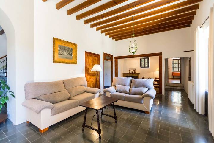 Finca für 16 Personen, mit Pool und Ausblick sowie Terrasse und Garten in Bunyola - 3