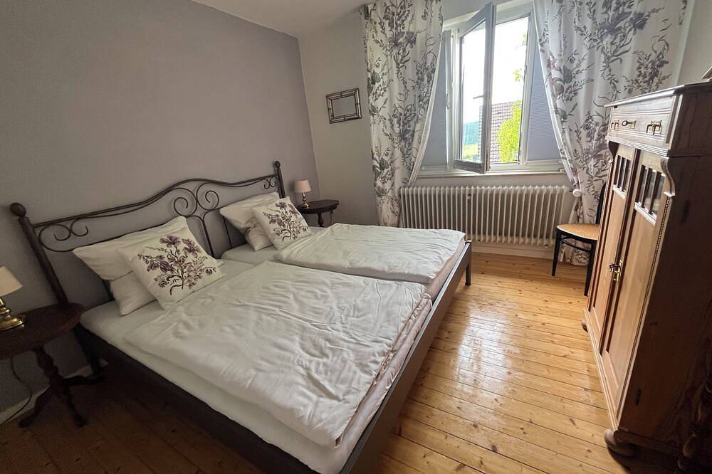 Ganze Wohnung, Ruhig gelegene Ferienwohnung in Düdinghausen, Medebach