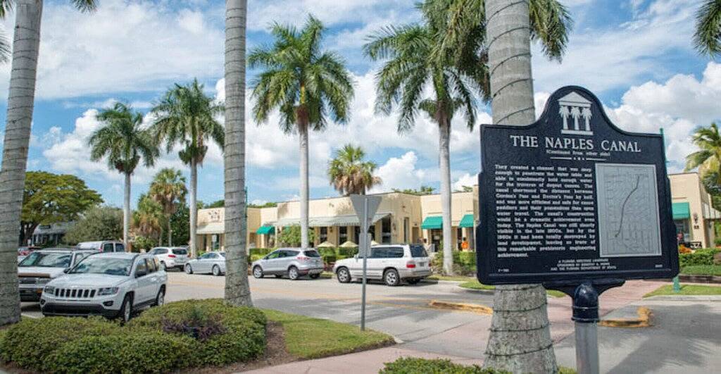 Ganze Wohnung, Beste Lage In Neapel Alle brandneuen Renovierungen! 300 Schritte zum Naples Pier in Naples Beach, Naples (Florida)