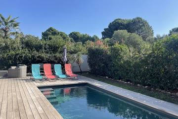 Villa pour 4 Personnes dans Cala Rossa, Lecci, Photo 3