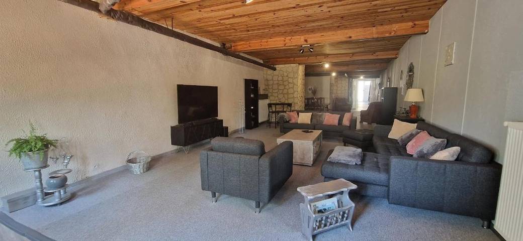 Location de vacances pour 10 personnes, avec jardin à Oloron-Sainte-Marie - 2