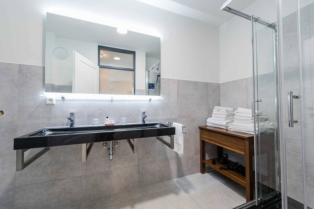 Apartamento entero, Vacation apartment 8 Critzum - Holiday apartments Citydomizil Leer, 15202 in Leer, Frisia oriental