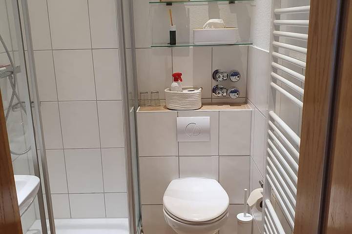 Ganze Wohnung, Strandnahe 2-Zimmer-Wohnung \"Ruhekajüte\" in Büsum in Büsum, Kreis Dithmarschen
