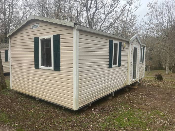 Mobil home pour 4 personnes, animaux acceptés à Saint-Martial-de-Nabirat - 3