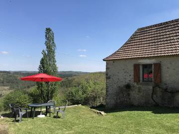 Gîte pour 5 personnes, avec jardin à Fleurac