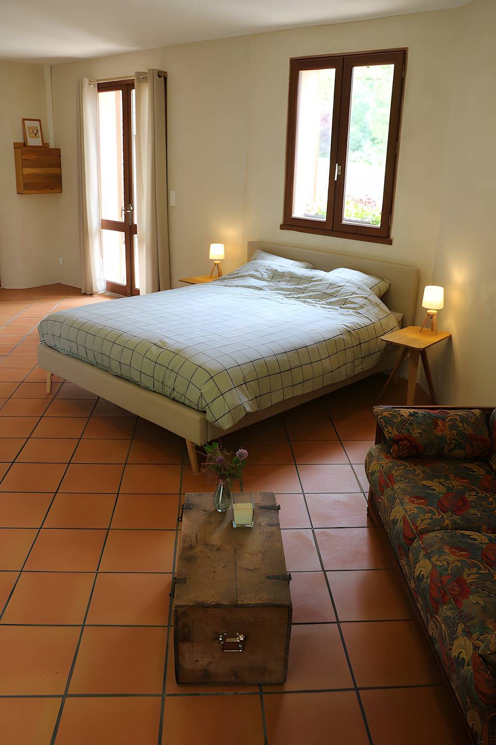 Entire studio, Rural Studio at the Foot of Puycelsi in Puycelsi, Albi region