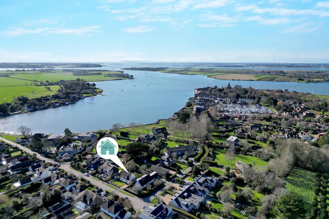 Coastal Retreat in Picturesque Bosham in Bosham, West Sussex