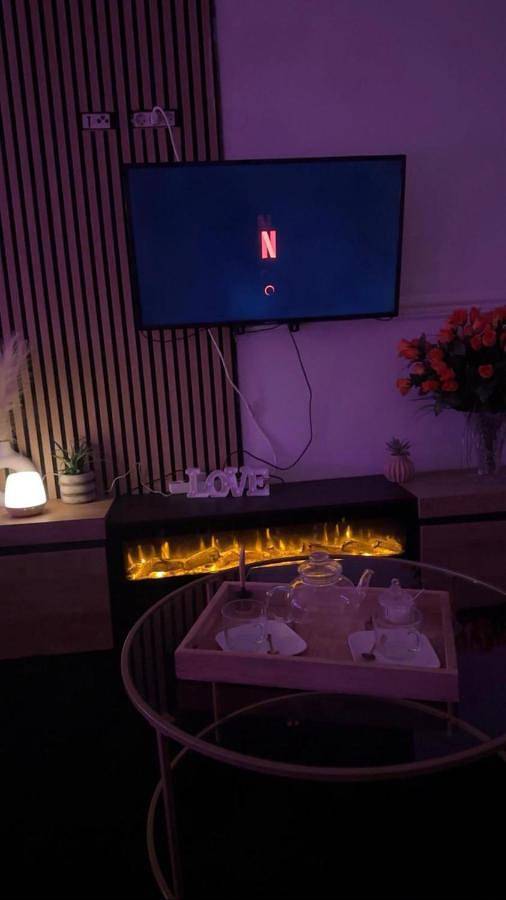 Maison d’hôte pour 2 personnes, avec terrasse et jacuzzi dans Seine-Saint-Denis - 4