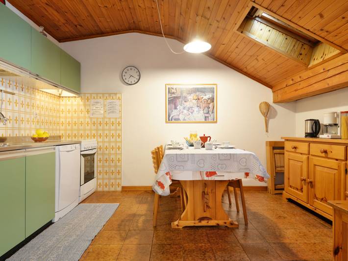 Gîte pour 6 personnes, avec balcon à Canazei - 4