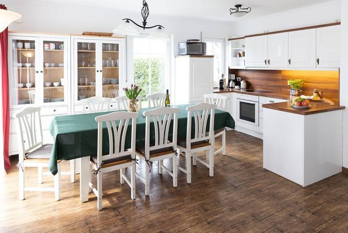 Ferienhaus für 10 Personen, mit Terrasse und Sauna in Zinnowitz