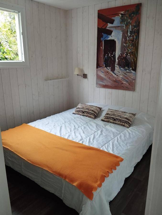 Location de vacances pour 4 personnes, avec terrasse, animaux acceptés dans La Devise - 2