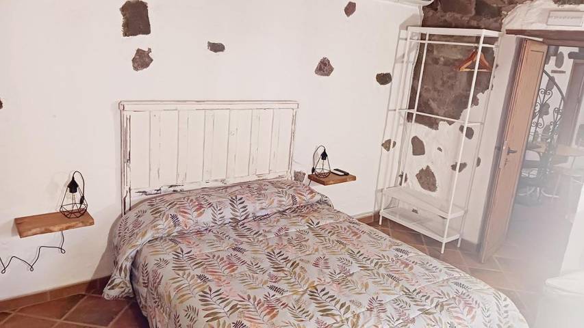 Location de vacances pour 4 personnes, avec vue ainsi que jardin et piscine à Tejeda - 3