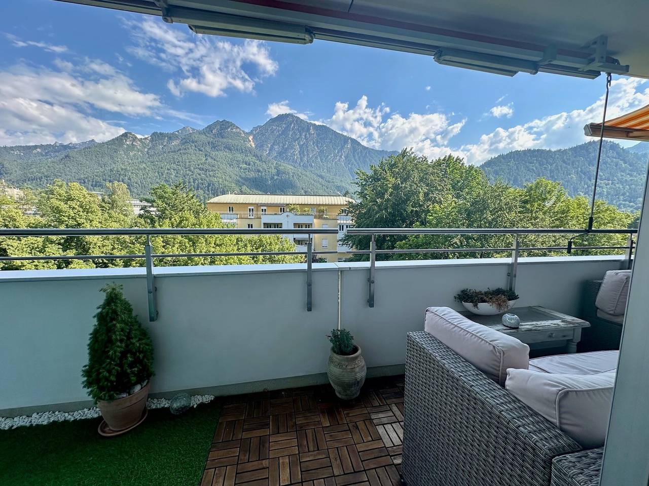 Apartamento entero, Apartamento 'The View 2' con vistas a la montaña, balcón y Wi-Fi in Bad Reichenhall, Alpes de Berchtesgaden