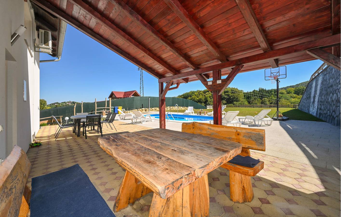 Holiday home for 8 people with terrace in Varazdin