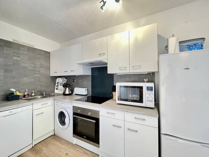 Ferienwohnung für 5 Personen, mit Balkon und Terrasse in Sete - 3