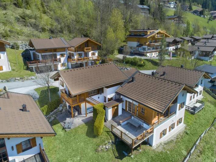 Elegante chalet alpino para 10 invitados in Distrito de Zell am See