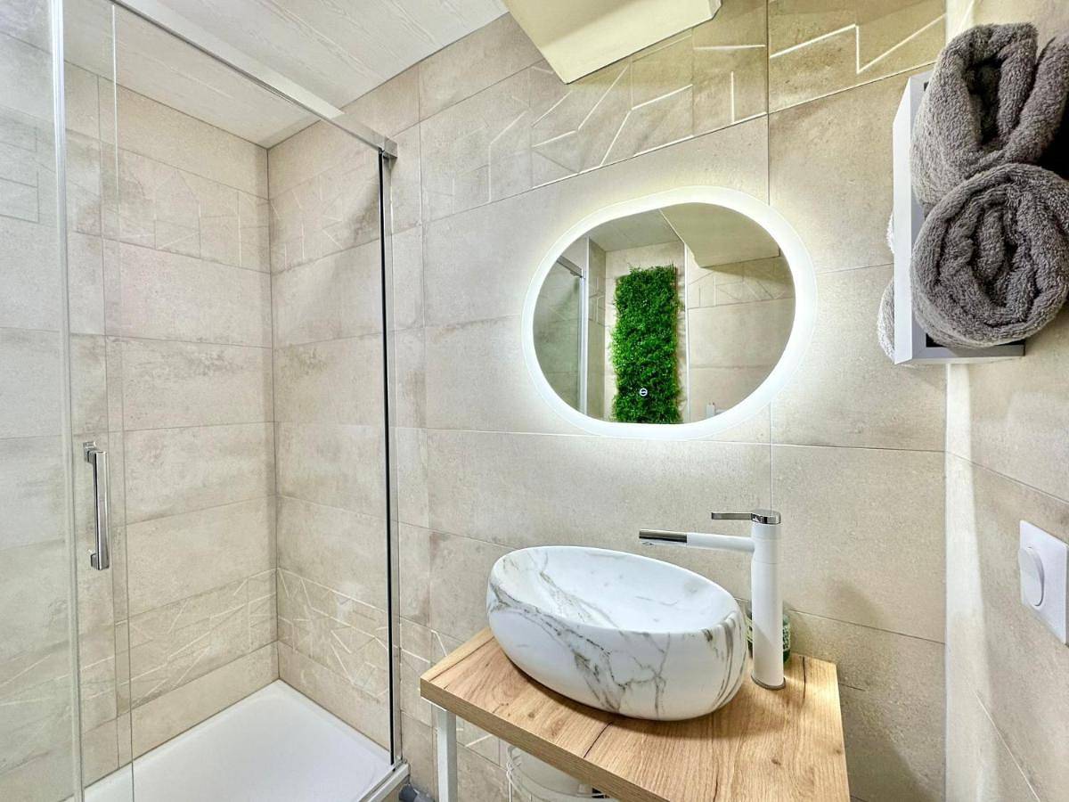 Appartement entier, Perle Rare du Centre-ville in Évreux, Région d'Évreux