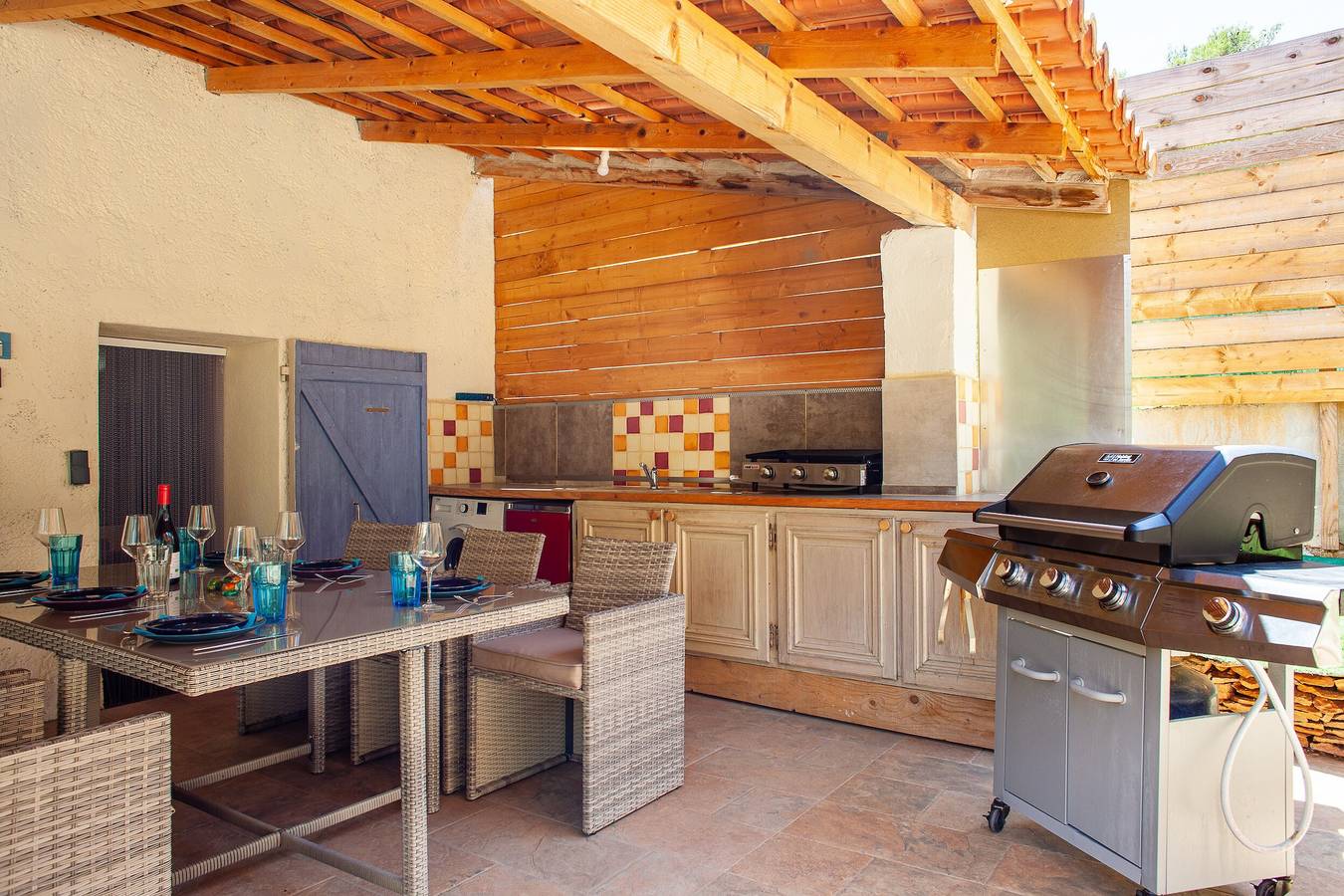 Maison méditerranéenne, piscine privée, plages, calanques. in La Ciotat, Région de Marseille
