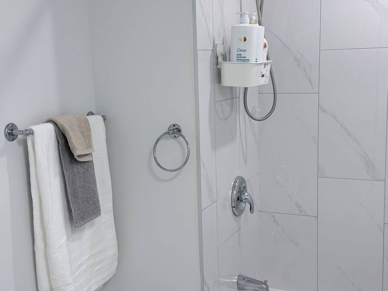 Charmante familienfreundliche Hausvermietung in Edmonton in Edmonton, Alberta