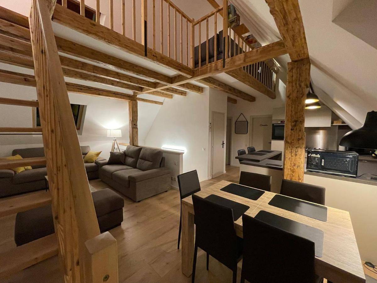 Four-Bedroom House in Hœnheim, Région de Strasbourg
