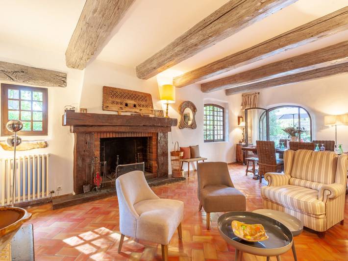 Location de vacances pour 6 personnes, avec jardin ainsi que vue et terrasse dans le Luberon - 4