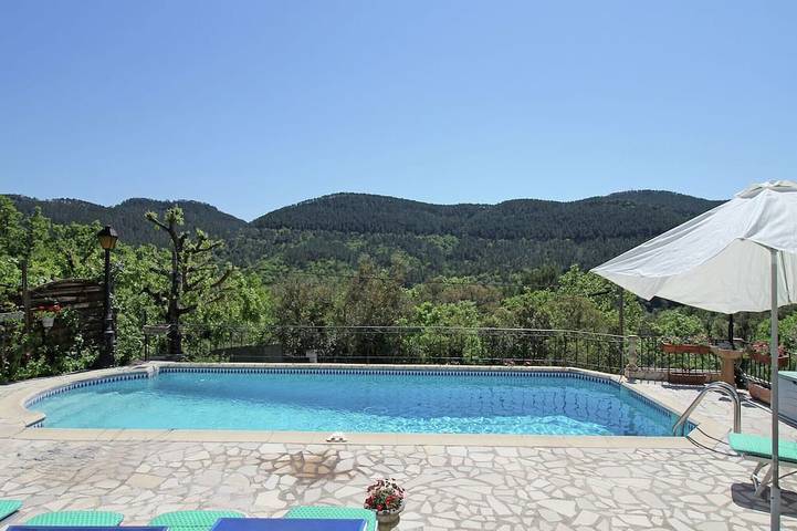 Holiday home for 6 people, with garden and balcony as well as hot tub and pool, with pets - 1