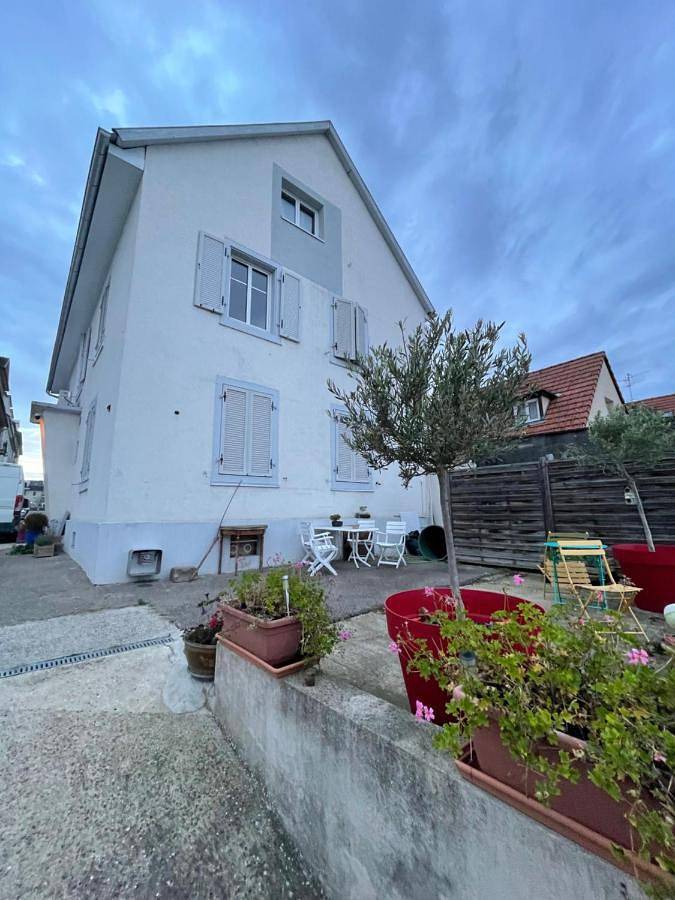 Appartement de vacances pour 4 personnes, avec jardin, animaux acceptés