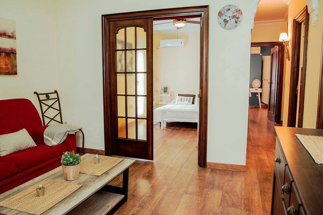 Apartamento entero, Acogedor apartamento rodeado de palacios históricos in Casco Antiguo, Sevilla