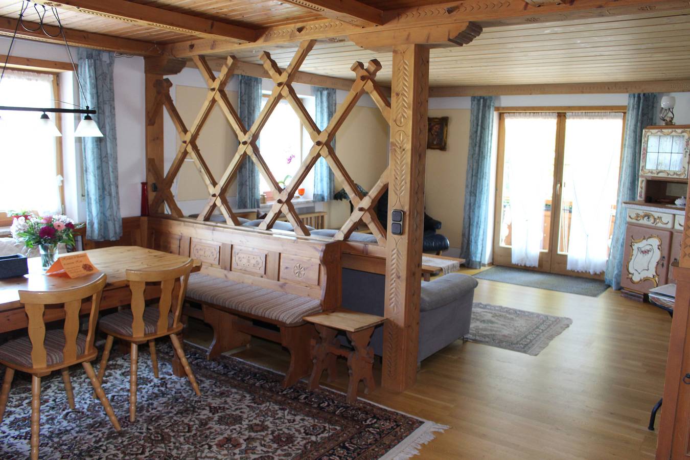 Ganze Wohnung, Apartment 'Ferienwohnung Seeseite' mit Seeblick, gemeinsamer Terrasse und Wlan in Bad Bayersoien, Bayerische Alpen