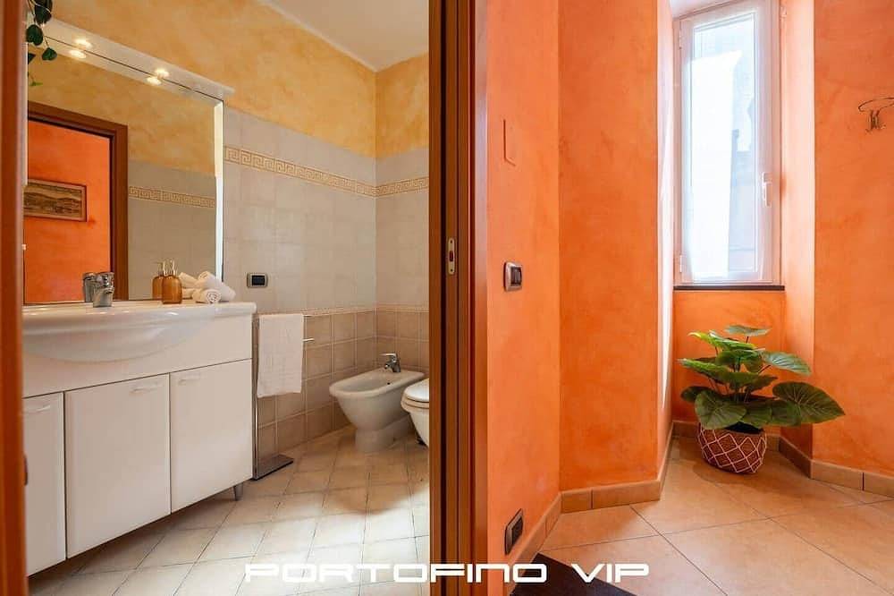 Appartamento intero, Terrace by Portofinovip [Parking-Terrace-Ac] in Portofino, Parco Naturale Regionale di Portofino