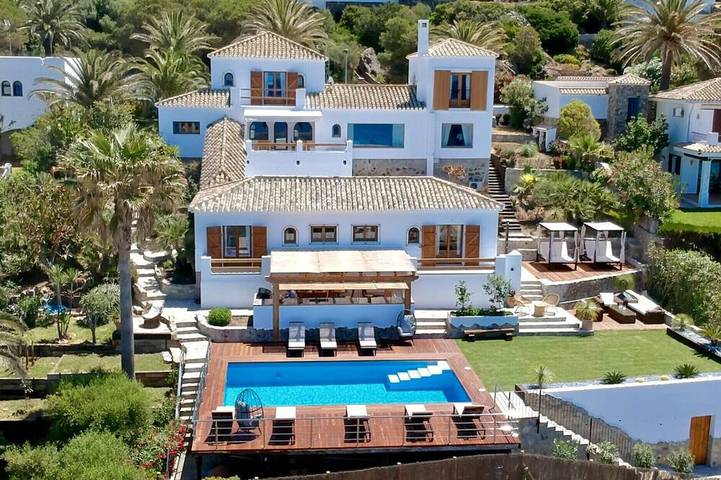 Casa rural para 10 personas, con terraza y jardín en Tarifa