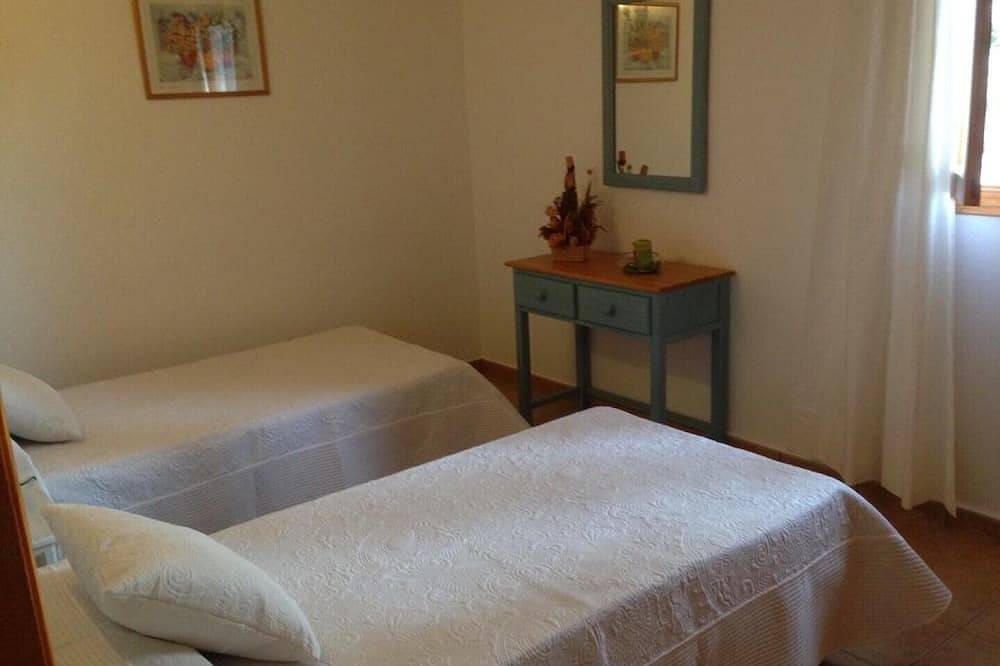 Haus mitten in der Natur, sehr ruhig in Sant Ferran de Ses Roques, Formentera