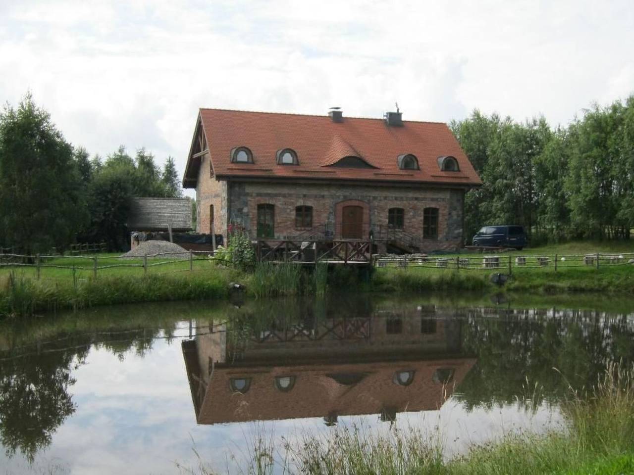 In Szopa mit Garten und Terrasse in Powiat kartuski