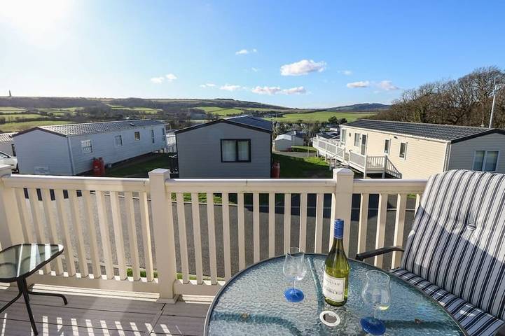 Cottage for 4 people, with pool and garden on the Isle of Wight