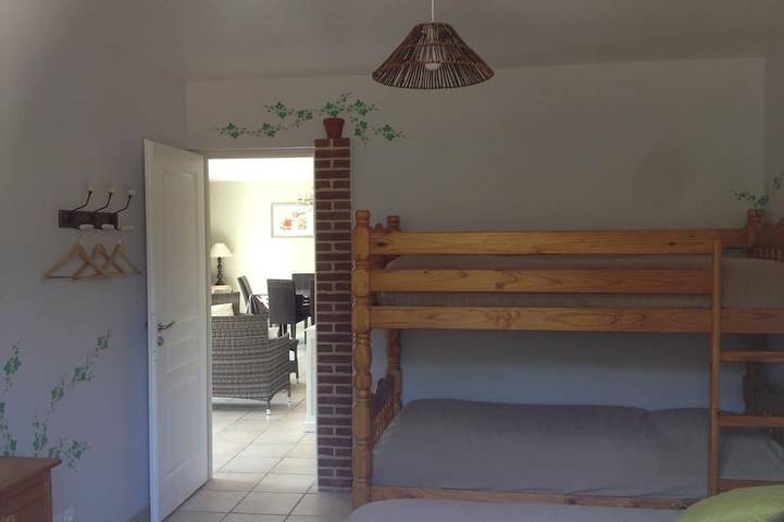 Gîte pour 6 personnes, avec jardin et terrasse à Valmont - 4