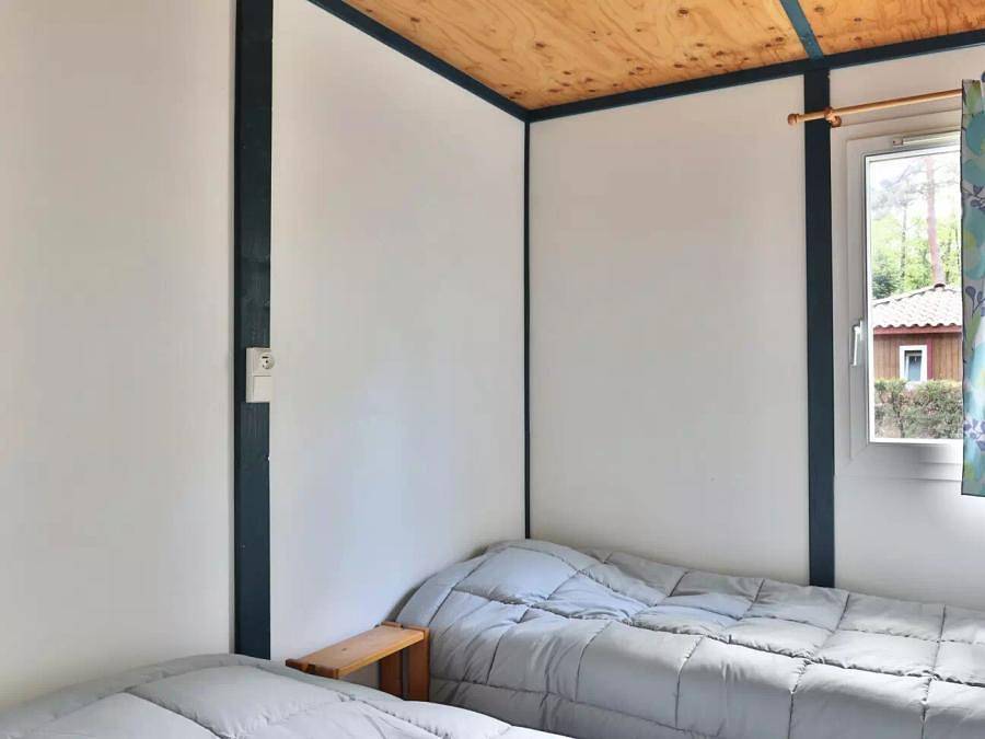 Camping L'Etang d'Ardy - Chalet 6 personnes - Chalet Xl 3 Pièces 4/6 Personnes + Tv in Saint-Paul-lès-Dax, Région de Dax