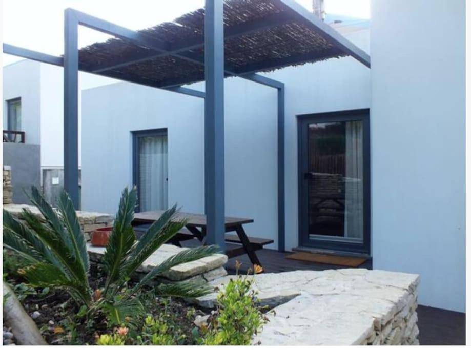 Beach Bungalows - Casal dos Patos - Villa Sul in Praia da Areia Branca, Lourinhã