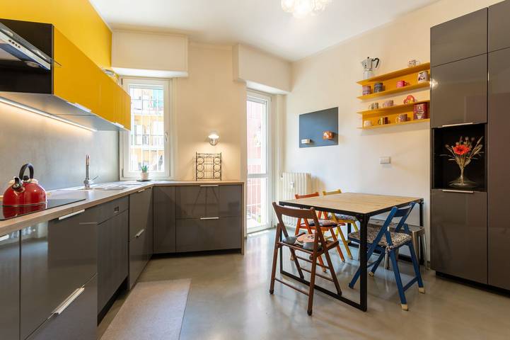 Ferienwohnung für 5 Personen, mit Whirlpool und Balkon in Mailand - 2