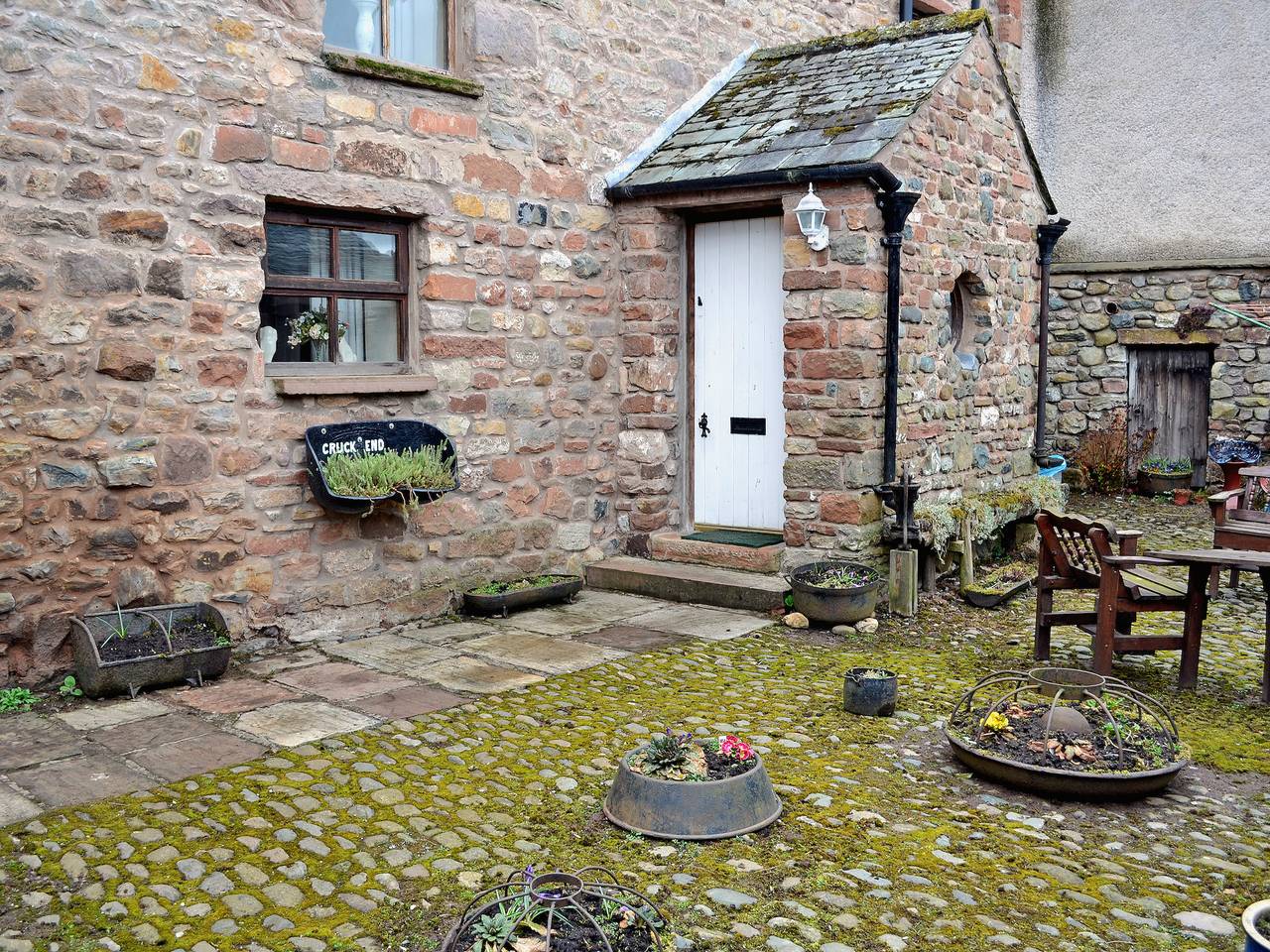 Cruck End - E3749 in Cumbria