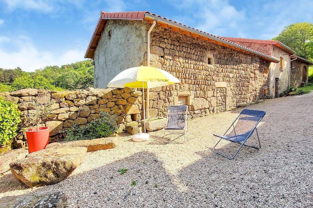 3 bedroom amazing home in Essertines-en-Châtelne in Essertines-en-Châtelneuf, Montbrison