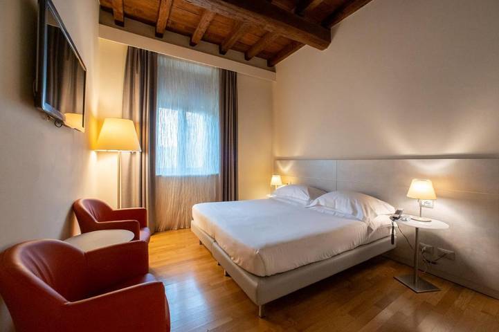Hôtel pour 2 personnes, avec terrasse, animaux acceptés - 1