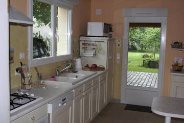 Gîte pour 10 Personnes dans Pleurs, Marne, Photo 2