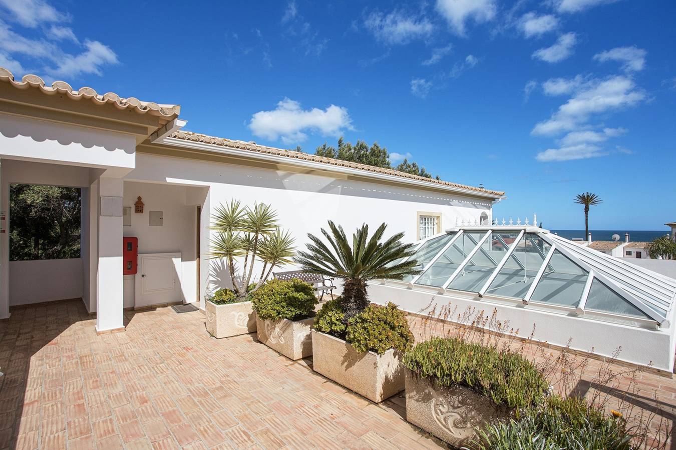 Entire apartment,  Vacation Apartment Palm Queen with Sea View, Wi-Fi, Garden & Terrace; Parking Available on Property in Praia da Luz, Faro District