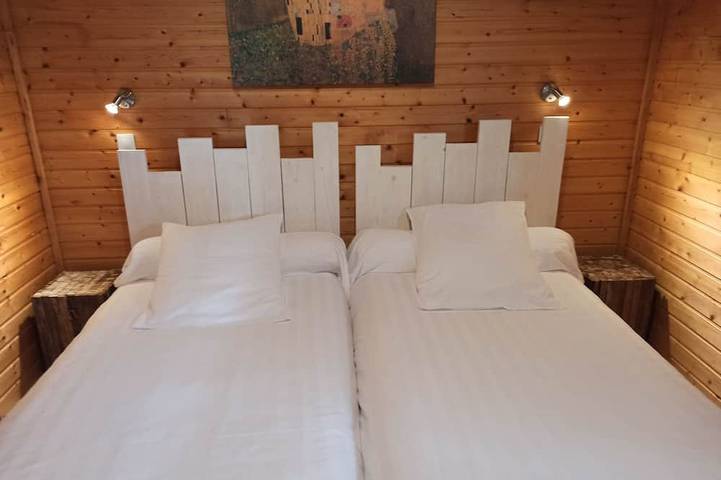 Chalet pour 5 personnes, avec terrasse et jardin ainsi que sauna et piscine à Aydat - 3