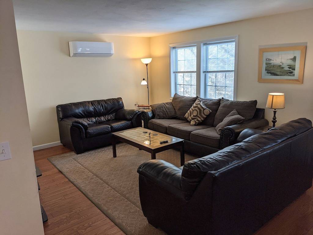 Geräumiges, offenes Haus mit Zugang zum Strand in Moultonborough, Lake Winnipesaukee