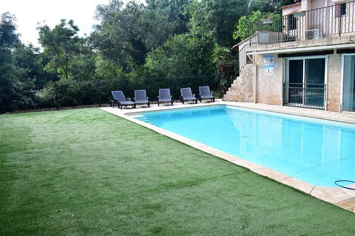 Casa de vacaciones para 11 personas, con vistas al lago y jardín además de piscina y vistas, Se admiten mascotas - 1