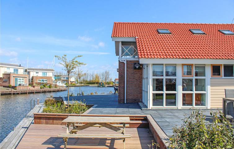 Ferienhaus für 6 Personen, mit Terrasse und Garten sowie Whirlpool in Workum - 3