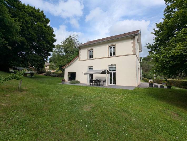 Gîte pour 6 personnes, avec jardin